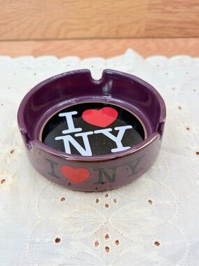 1980's Jay Joshua I Love New York Ceramic Ashtray- Eggplant - 3 Port